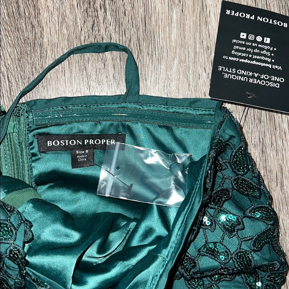 NWT Boston Proper Emerald Sequin Lace Mock Neck Sheath Dress Size 6 - Picture 6 of 12